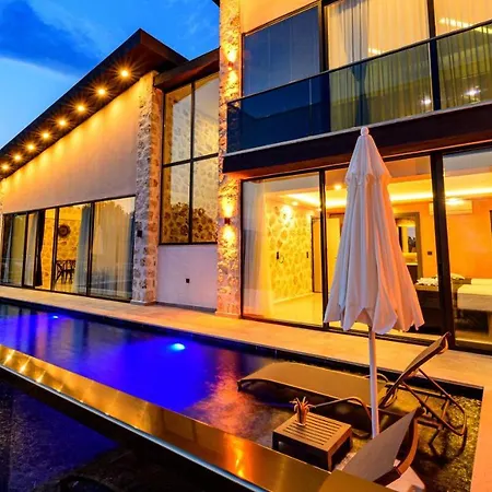 Zen - 2 Bedroom With Jacuzzi In Kalkan Caykoey